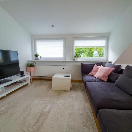 Wohnung Mit Einer Sauna Direkt Am Park Wiesbaden Exteriör bild