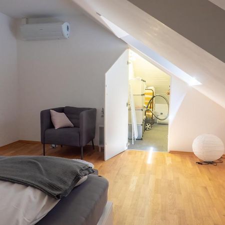 Wohnung Mit Einer Sauna Direkt Am Park Wiesbaden Exteriör bild