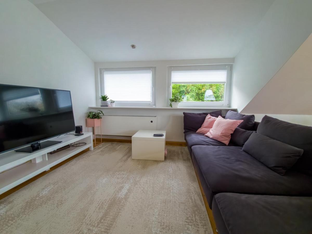 Wohnung Mit Einer Sauna Direkt Am Park Wiesbaden Exteriör bild