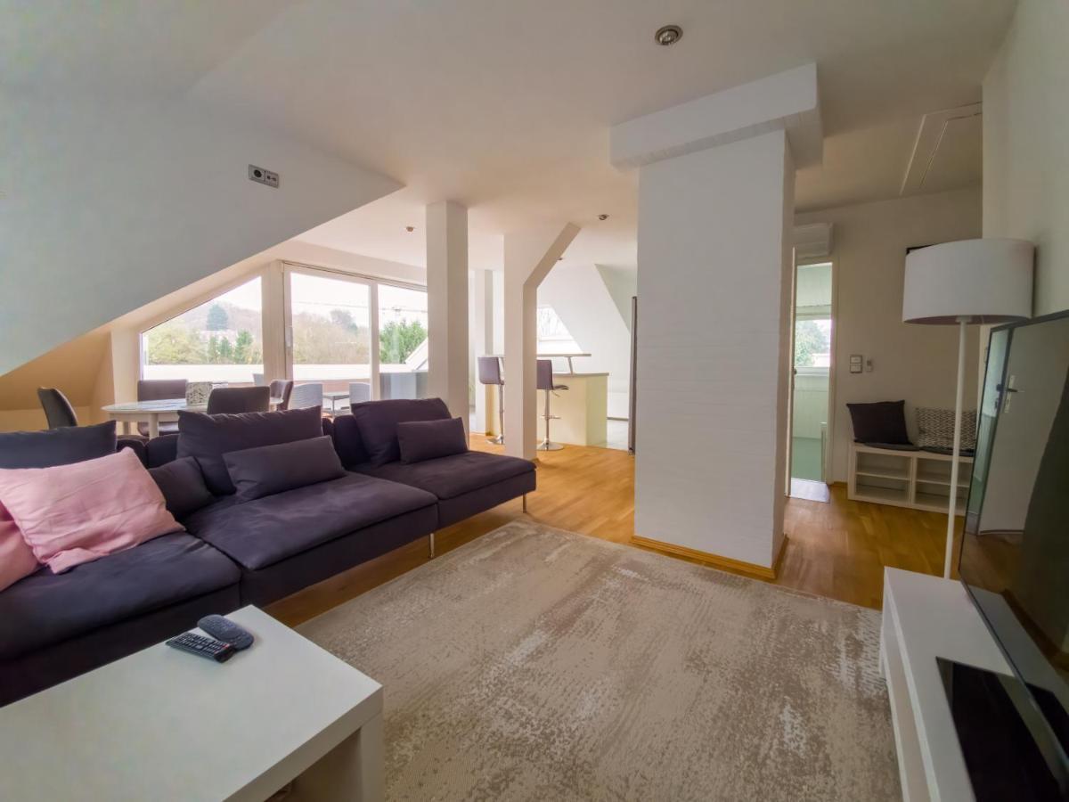 Wohnung Mit Einer Sauna Direkt Am Park Wiesbaden Exteriör bild