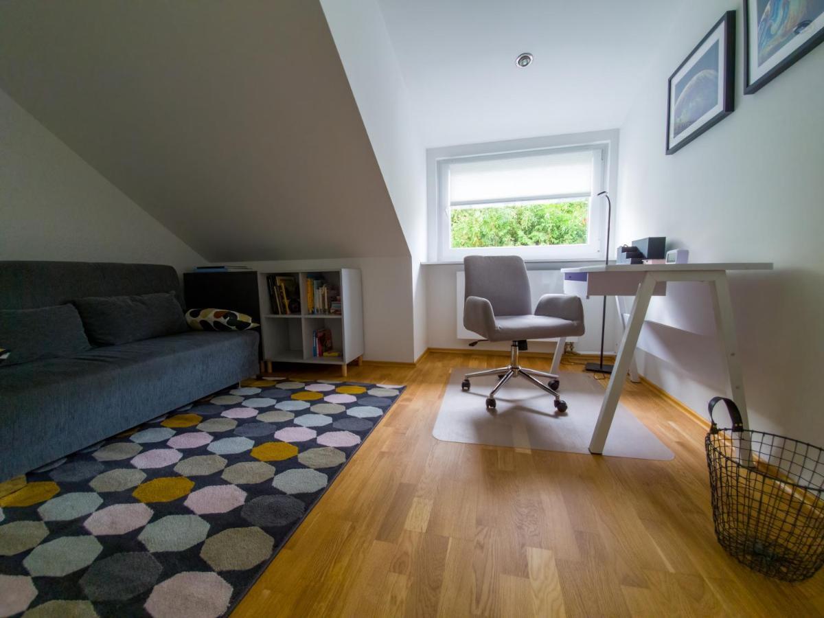 Wohnung Mit Einer Sauna Direkt Am Park Wiesbaden Exteriör bild