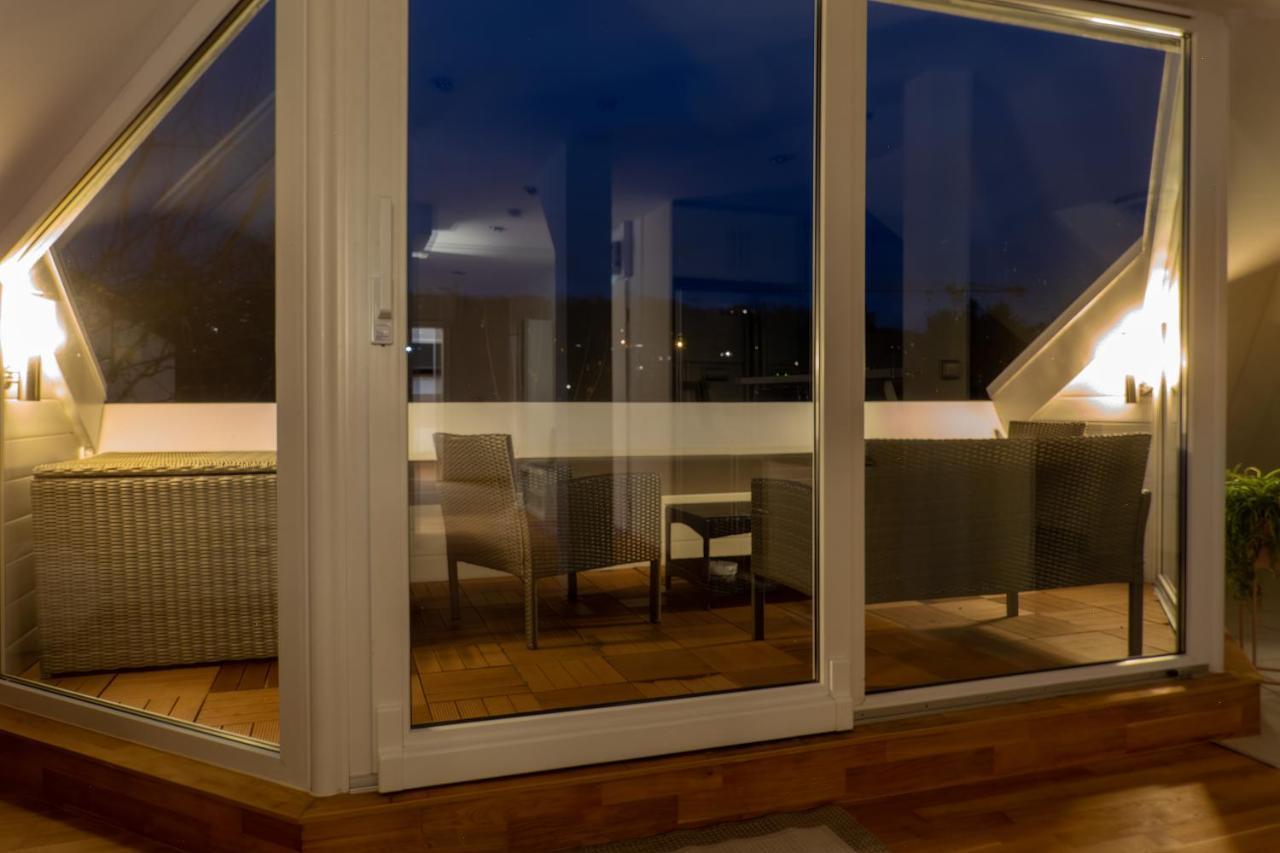 Wohnung Mit Einer Sauna Direkt Am Park Wiesbaden Exteriör bild