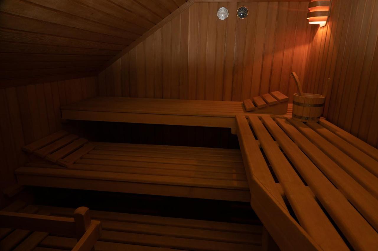 Wohnung Mit Einer Sauna Direkt Am Park Wiesbaden Exteriör bild